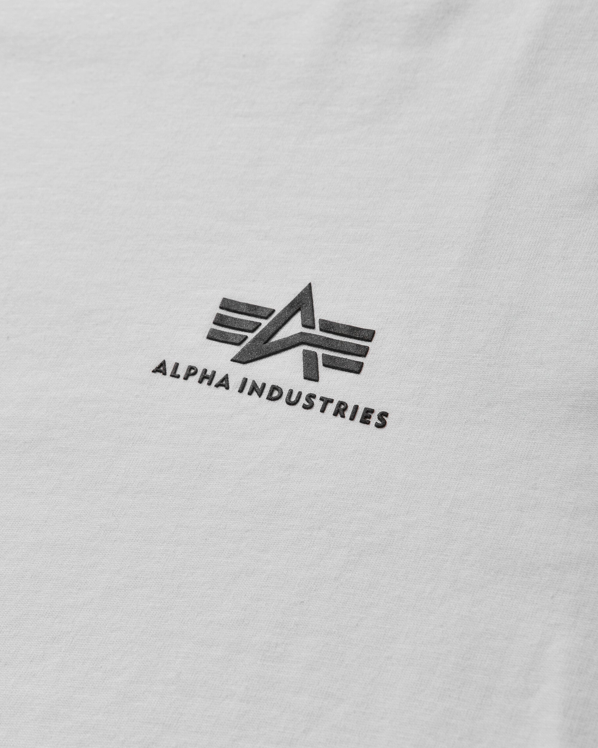 Alpha Industries Basic T Small Logo White T-Shirts Shortsleeve X188505 09