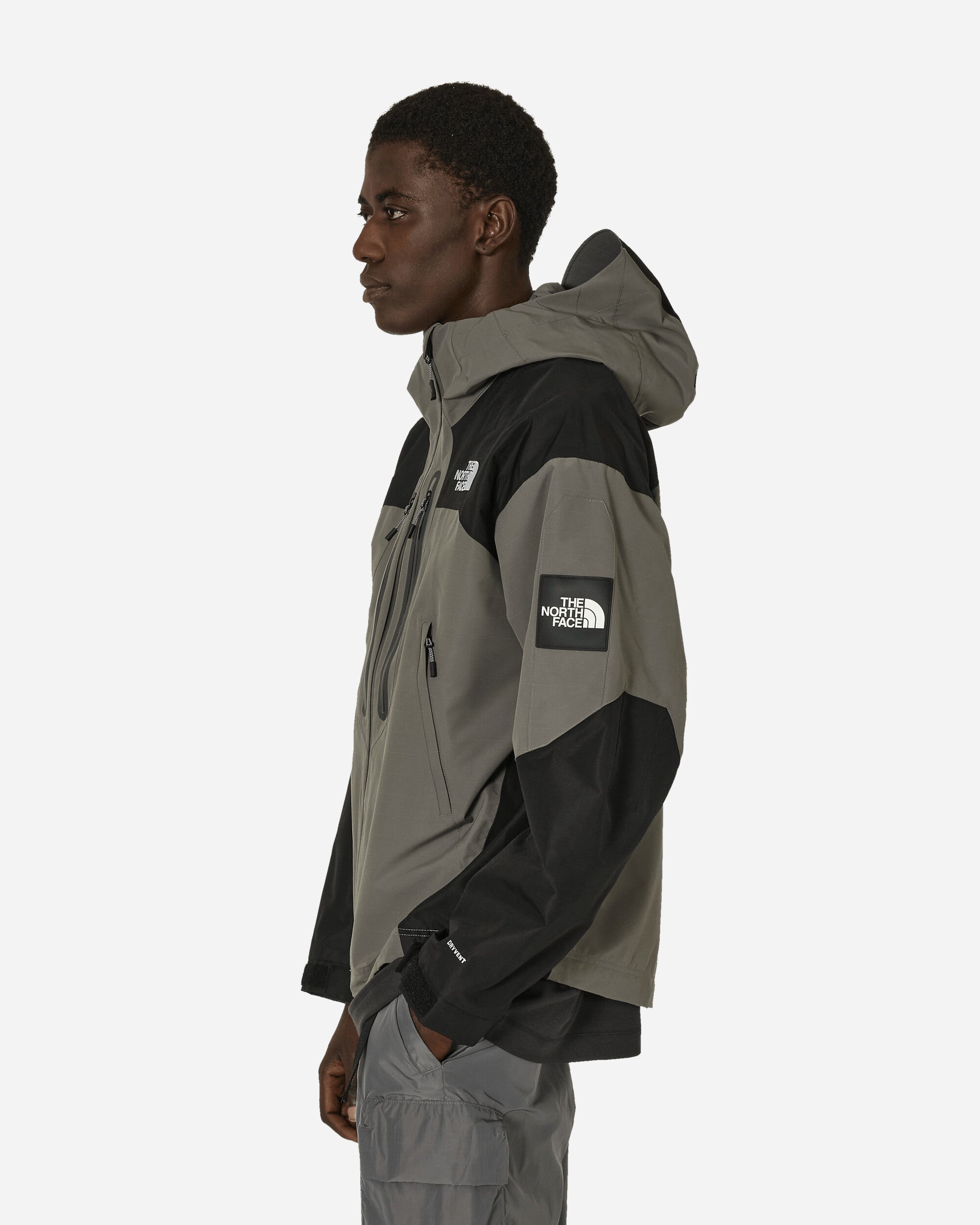 The North Face M Transverse 2L Dryvent Jkt Smoked Pearl/Tnf Black Coats and Jackets Parka Jackets NF0A879E RPI